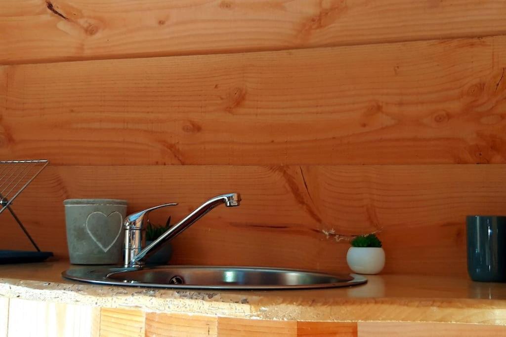 Luxury tent Le Tipi A Marie, Deconnectez- Vous !!! Cambounes